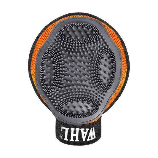 Wahl grooming glove for dogs – removes loose hair and massages coat.